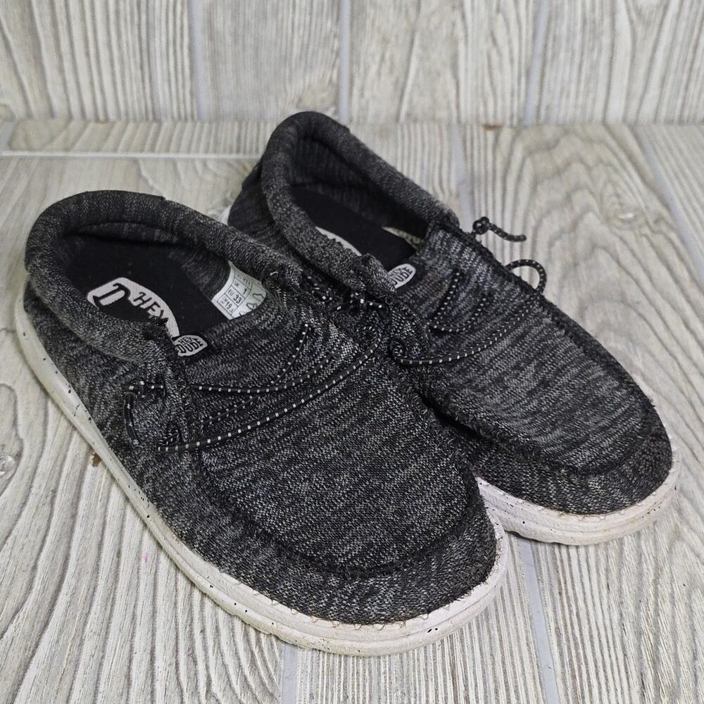 Hey Dude Wally Youth Black and White Sport Knit Slip On Loafers Kids Size YT1 - Picture 9 of 12